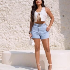 SHORT CON CINTURON
